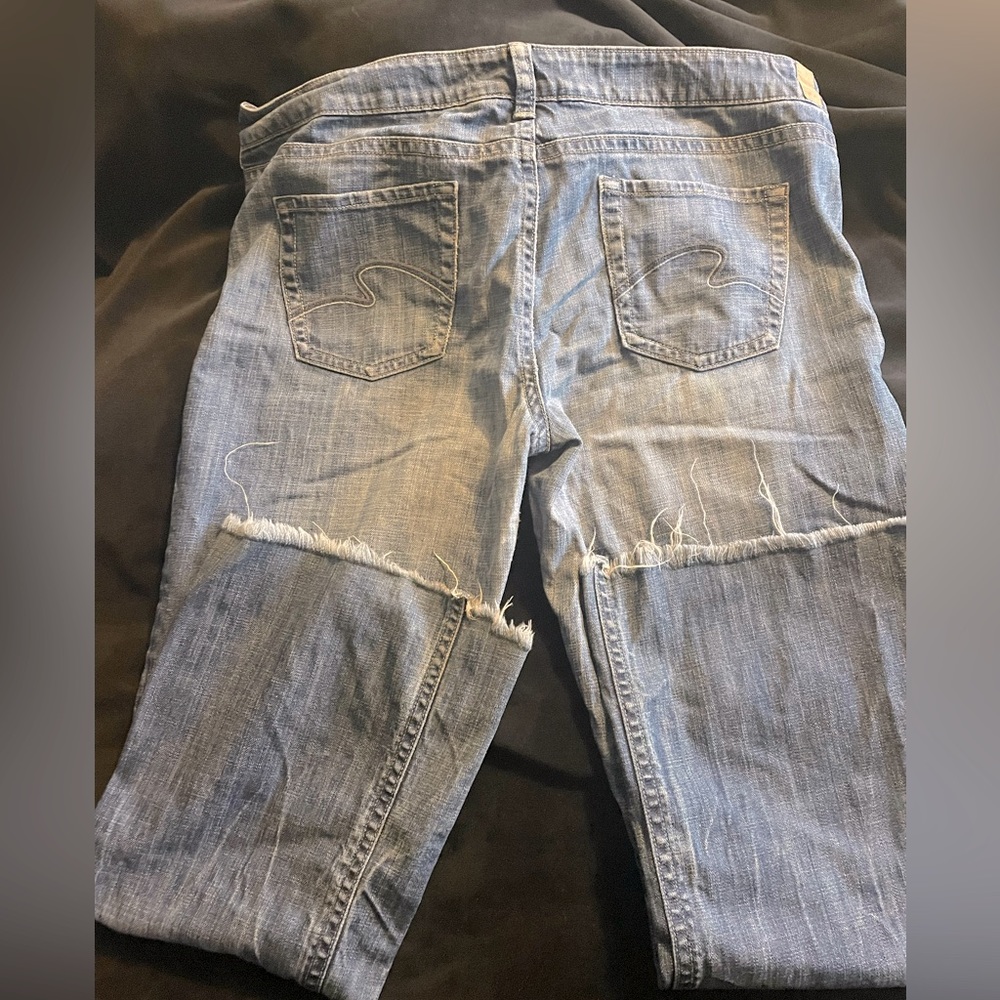 Maurice’s Ashlyn boot flair & frayed